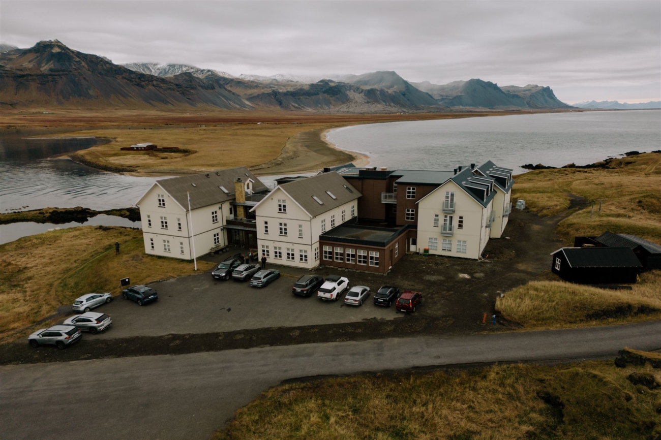 A boutique hotel right by the shores of the Snæfellsnes peninsula in west Iceland.